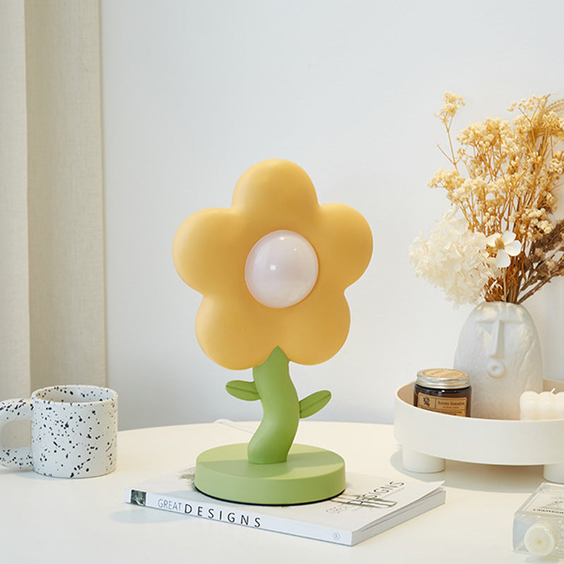 Lumendat Contemporary Creative USB Kids Resin And Iron Floral LED Table Lamp For Bedroom Lumendat