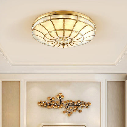 Traditional European Brass Glass Crystal Round LED Flush Mount Ceiling Light For Living Room And Bedroom