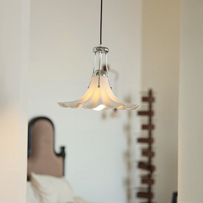 Contemporary Scandinavian Magnolia Flower Hardware Ceramic 1-Light Pendant Light For Living Room