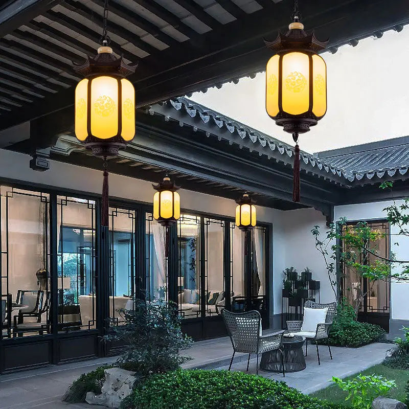 Traditional Chinese Waterproof Xiang Yun Hexagonal Lantern Aluminum Pc Pendant Light for Garden BulbSquare