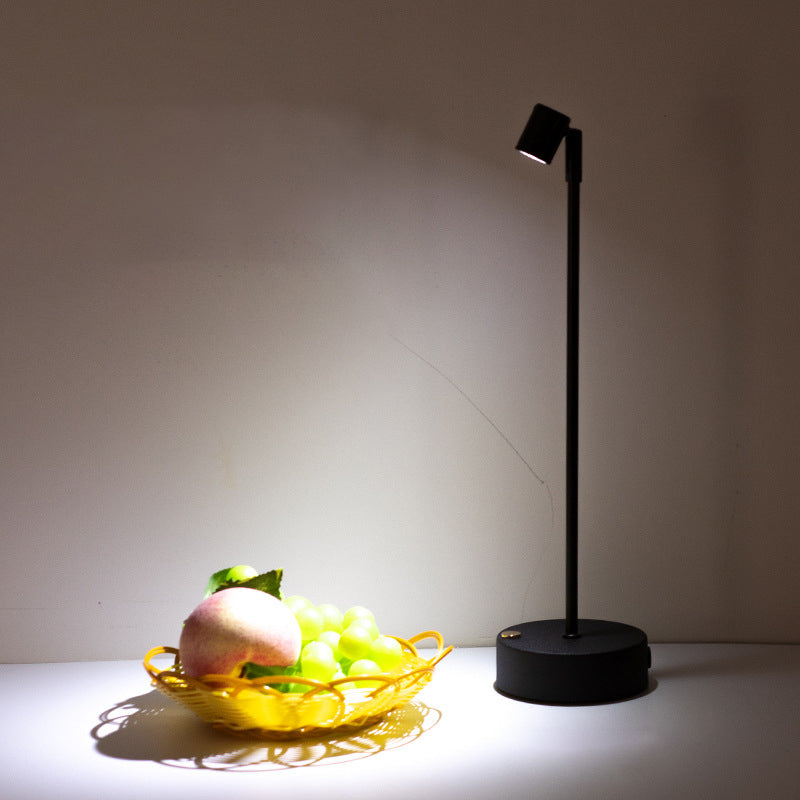 Modern Minimalist Cylindrical Iron LED Table Lamp For Dining Room Lumendat