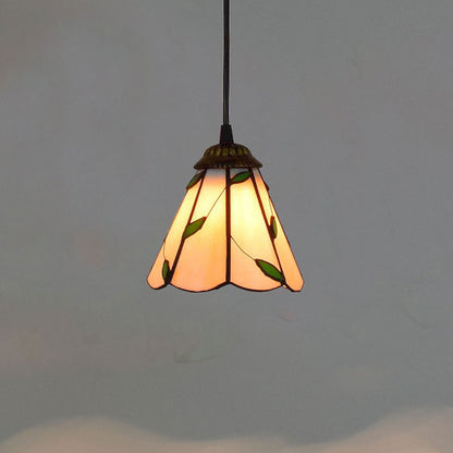 Traditional Tiffany Tapered Leaf Iron Stained Glass Shade 1-light Pendant Light for Living Room