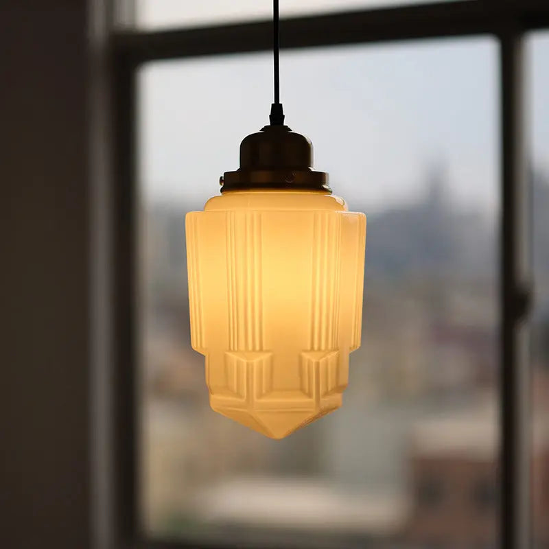 Traditional Vintage Round Cylinder Pagoda Shape Brass Glass 1-light Pendant Light for Living Room modern luxury lighting fixt