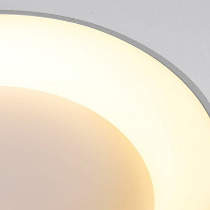 Contemporary Nordic Round Aluminum Acrylic LED Flush Mount Ceiling Light for Living Room
