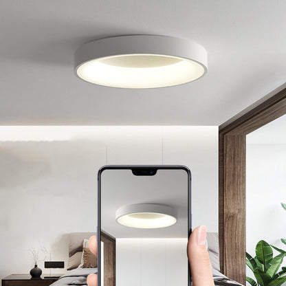 Contemporary Nordic Round Aluminum Acrylic LED Flush Mount Ceiling Light for Living Room