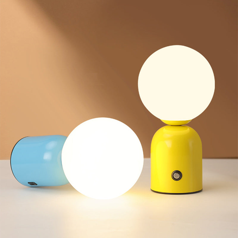 Contemporary Scandinavian Globe Iron Acrylic LED Table Lamp For Living Room Lumendat