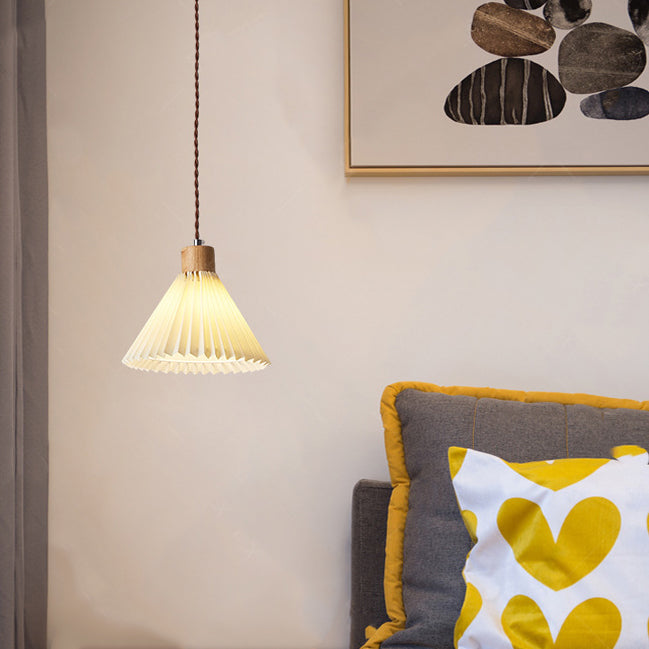 Contemporary Nordic Round Pleated Skirt Shape Fabric Iron 1-light Pendant Light for Living Room