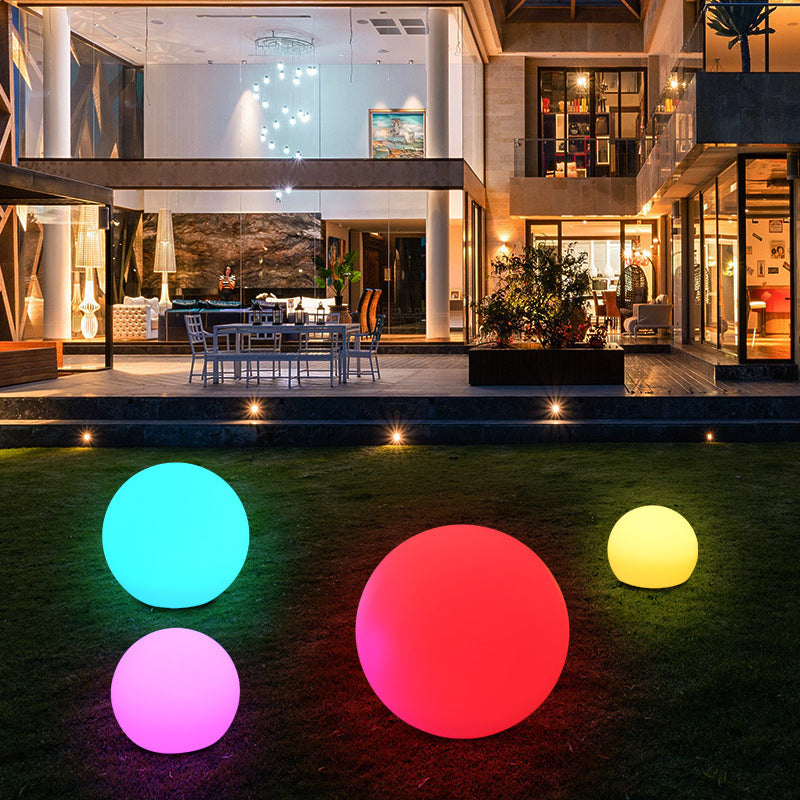 Modern Minimalist Solar Waterproof Globe Plastic PE LED Outdoor Lawn Landscape Light For Garden Lumendat