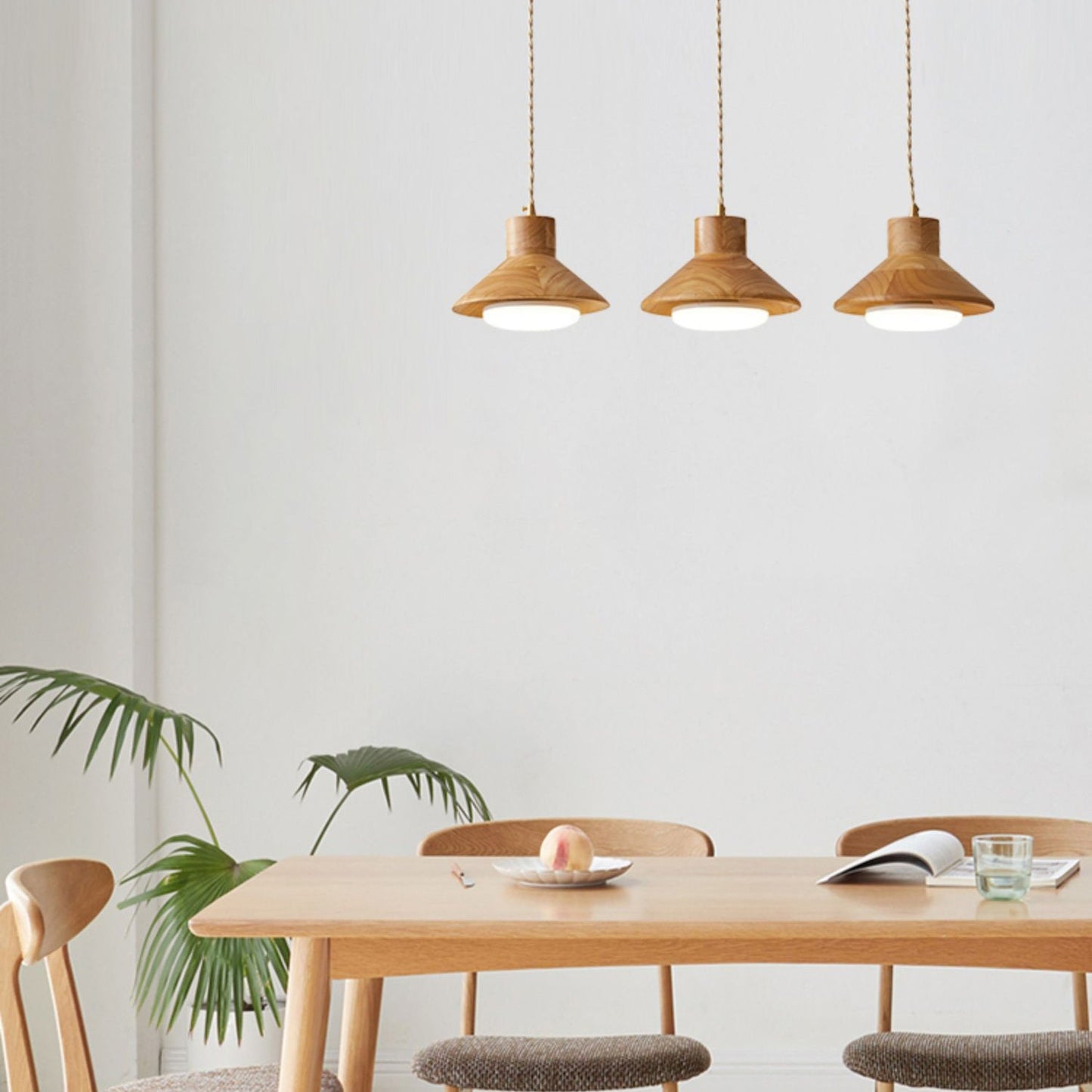 Traditional Japanese Wood Grain Tapered 1-light Pendant Light for Living Room