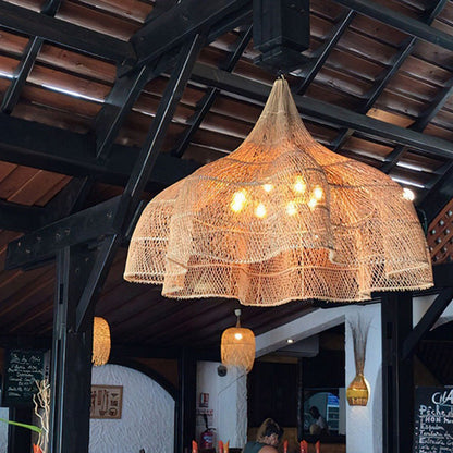 Traditional Japanese Corrugated Rattan Weaving Shade 1-light Pendant Light for Dining Room