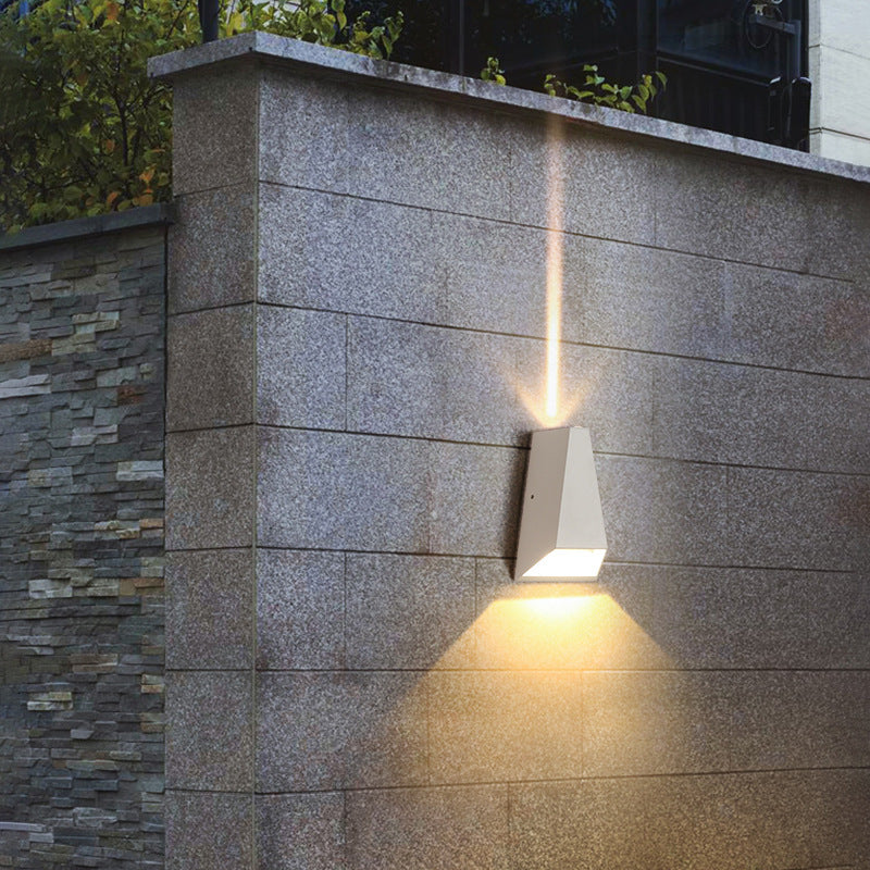 Modern Minimalist Aluminum Trapezoid Up And Down Illuminated LED Outdoor Wall Sconce Lamp For Garden Lumendat