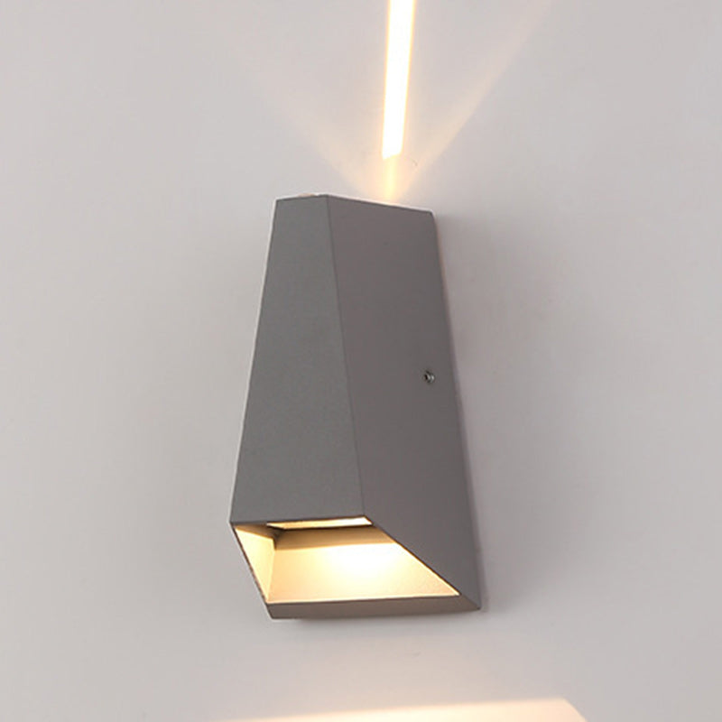 Modern Minimalist Aluminum Trapezoid Up And Down Illuminated LED Outdoor Wall Sconce Lamp For Garden Lumendat
