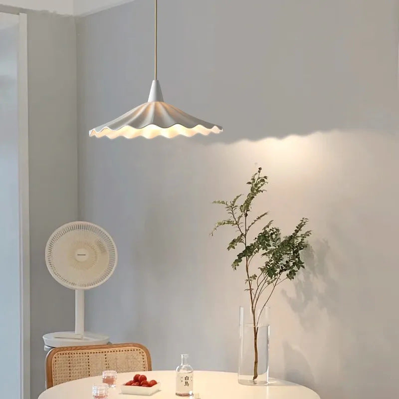 Traditional Vintage Ceramic Lotus Leaf Shade 1-light Pendant Light for Living Room BulbSquare