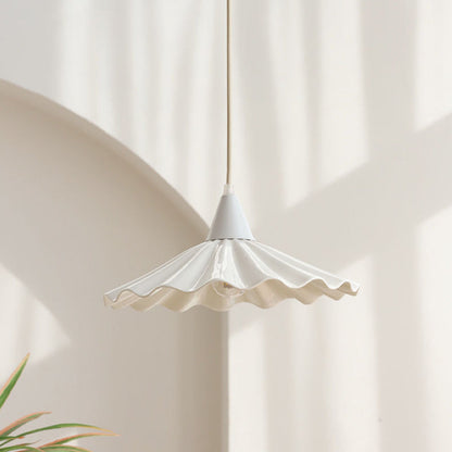 Traditional Vintage Ceramic Lotus Leaf Shade 1-Light Pendant Light For Living Room