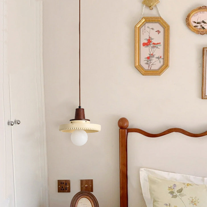 Traditional Japanese Solid Wood Resin Disc 1-Light Pendant Light For Living Room