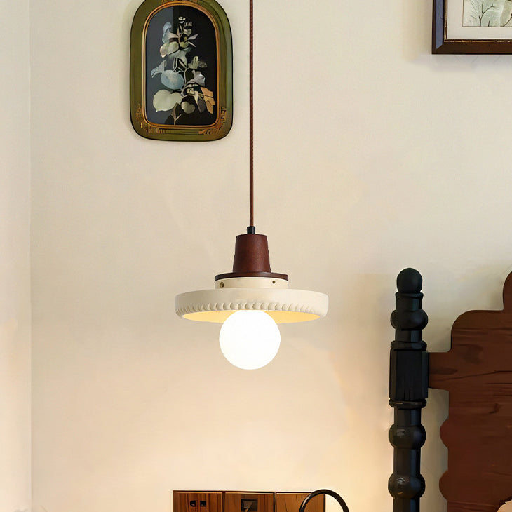 Traditional Japanese Solid Wood Resin Disc 1-Light Pendant Light For Living Room