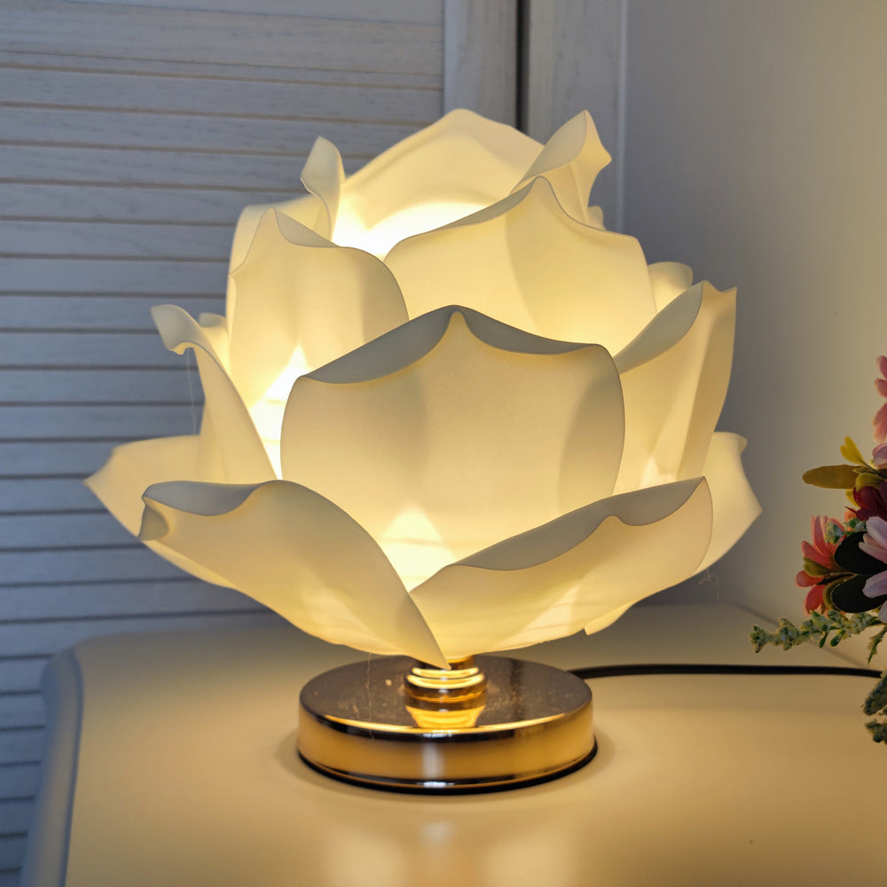 Contemporary Creative Lotus Flower Fabric Hardware 1-Light Table Lamp For Bedroom Lumendat