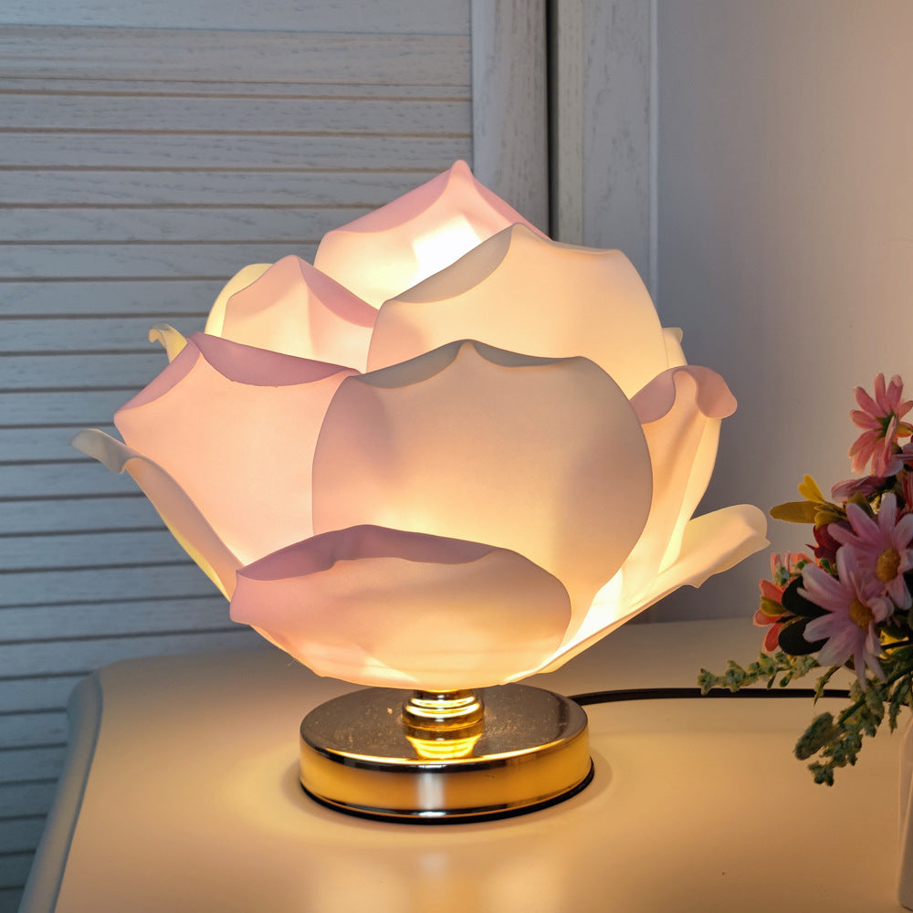 Contemporary Creative Lotus Flower Fabric Hardware 1-Light Table Lamp For Bedroom Lumendat