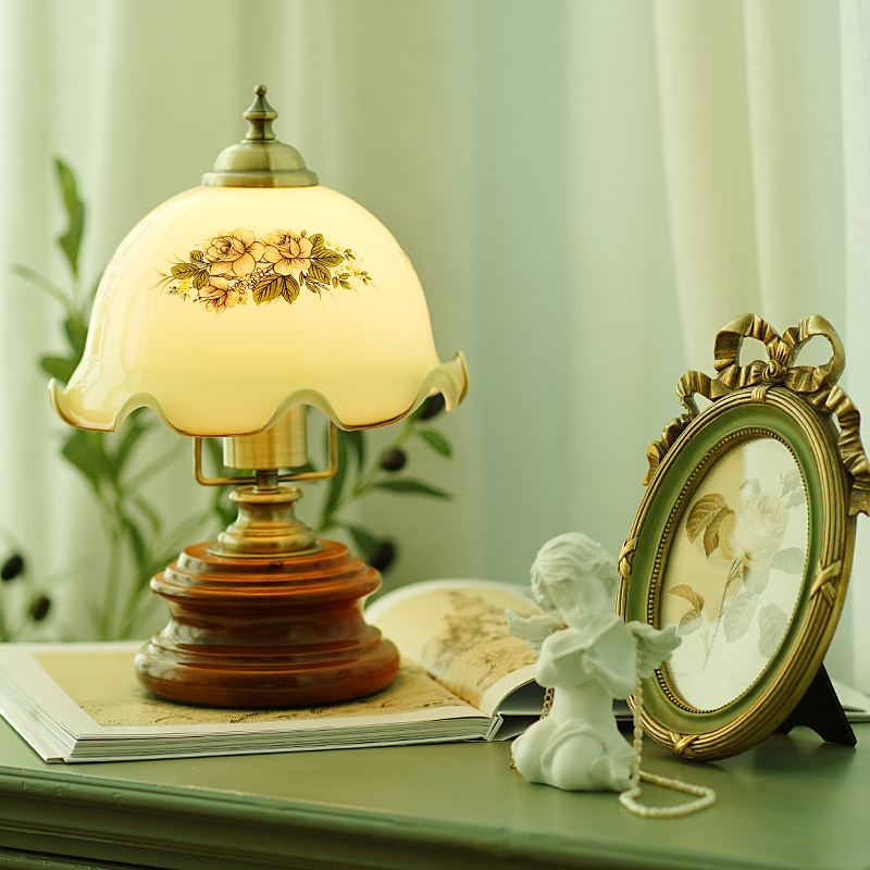 Traditional French Flower Glass Iron Solid Wood LED Table Lamp For Bedroom Lumendat