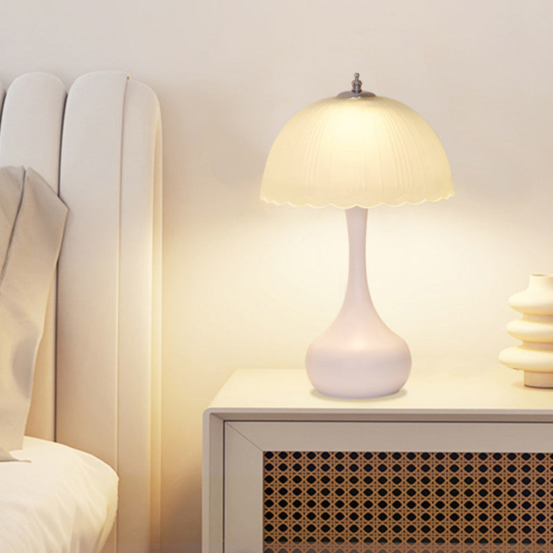 Traditional French Dome Glass Iron LED Table Lamp For Bedroom Lumendat