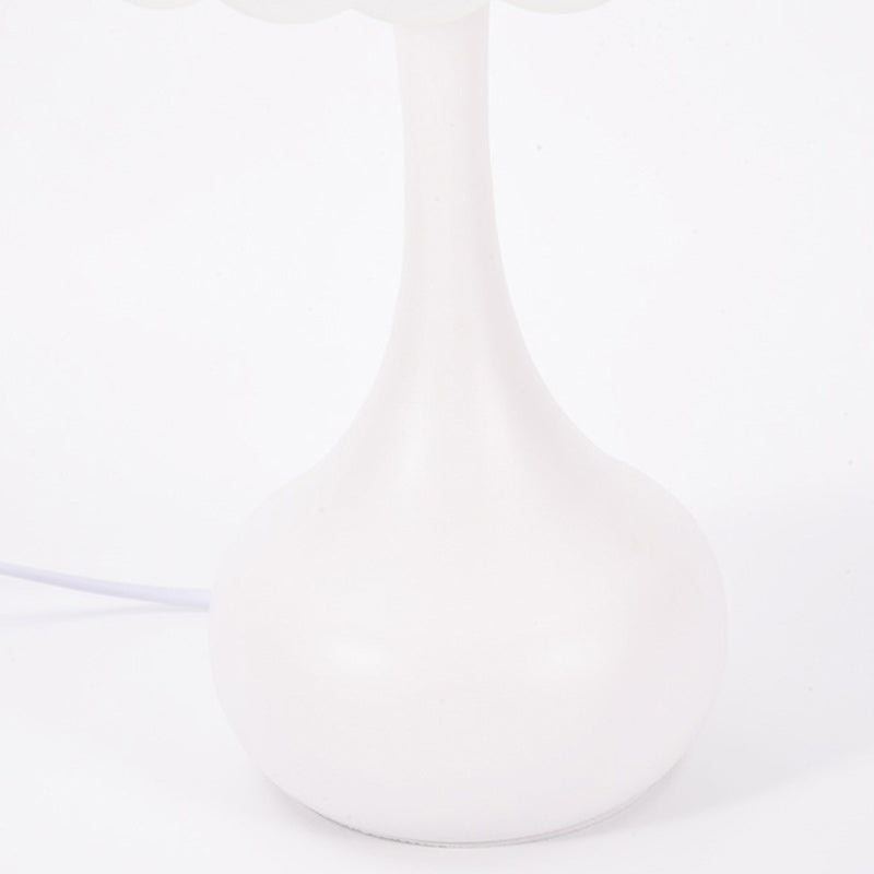 Traditional French Dome Glass Iron LED Table Lamp For Bedroom Lumendat