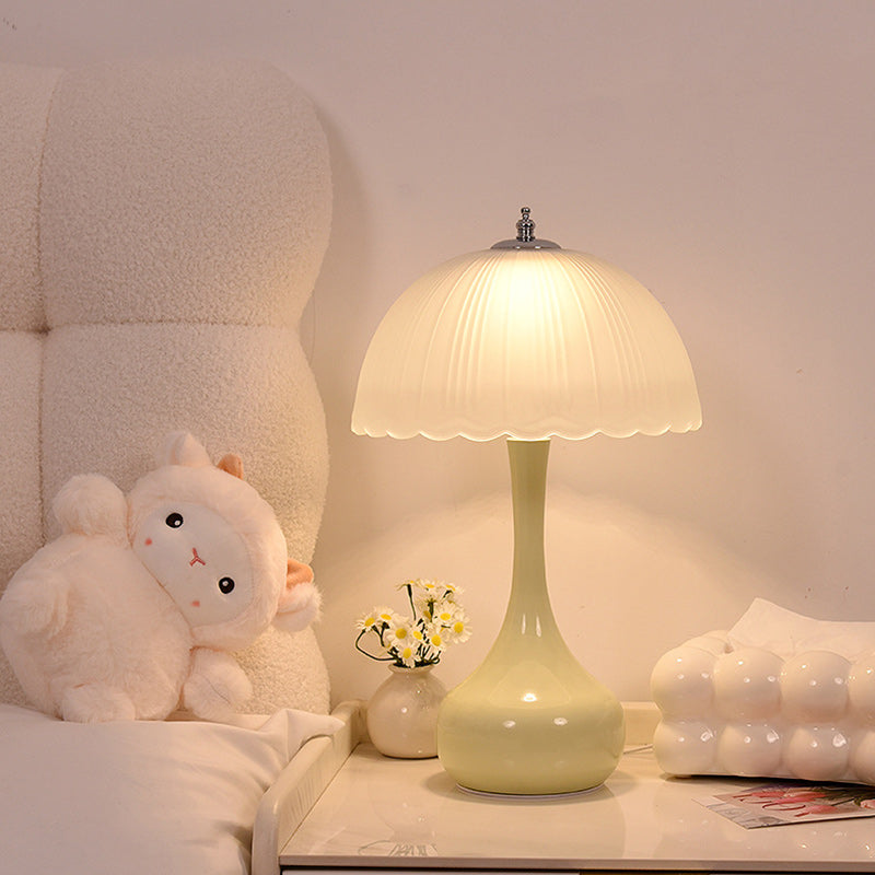 Traditional French Dome Glass Iron LED Table Lamp For Bedroom Lumendat