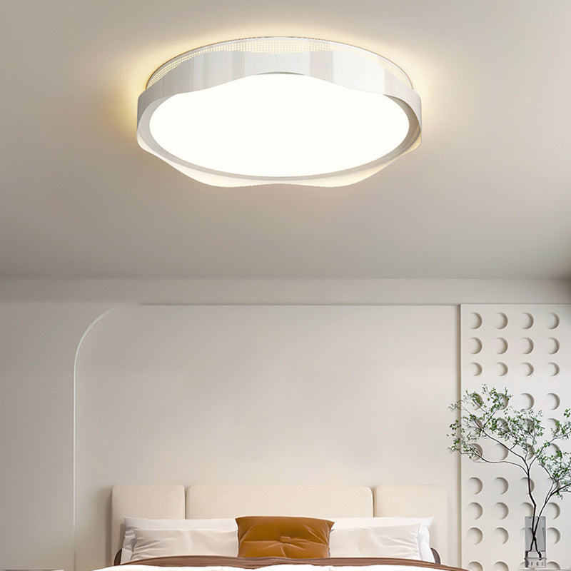 Traditional French Round Iron Plastic LED Flush Mount Ceiling Light For Bedroom