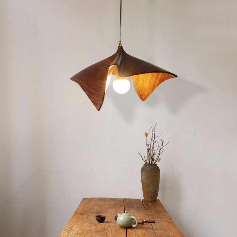 Modern Luxury Twisted Iron Resin 1-light Pendant Light for Living Room