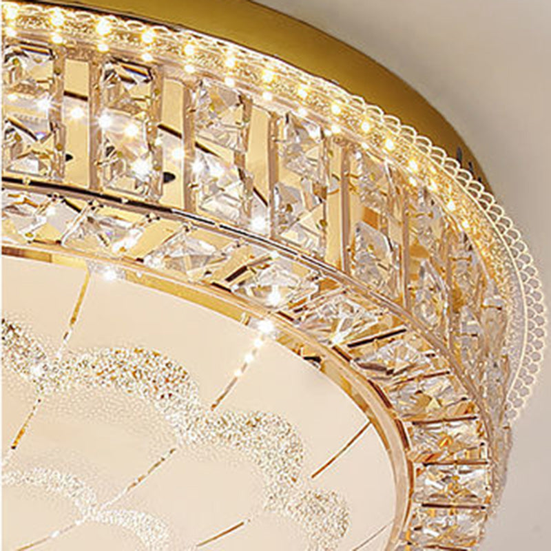 Modern Luxury Round Crystal Glass Acrylic Metal LED Flush Mount Ceiling Light for Bedroom
