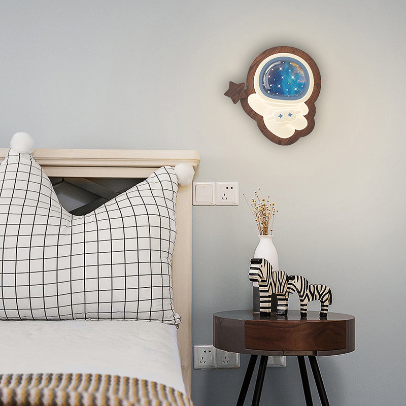 Lumendat Modern Art Deco Spaceman PE Rubberwood LED Kids Wall Sconce Lamp For Living Room Lumendat