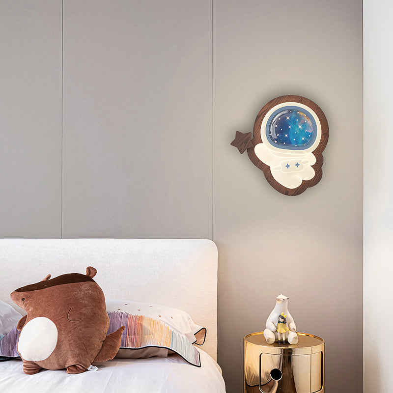 Lumendat Modern Art Deco Spaceman PE Rubberwood LED Kids Wall Sconce Lamp For Living Room Lumendat