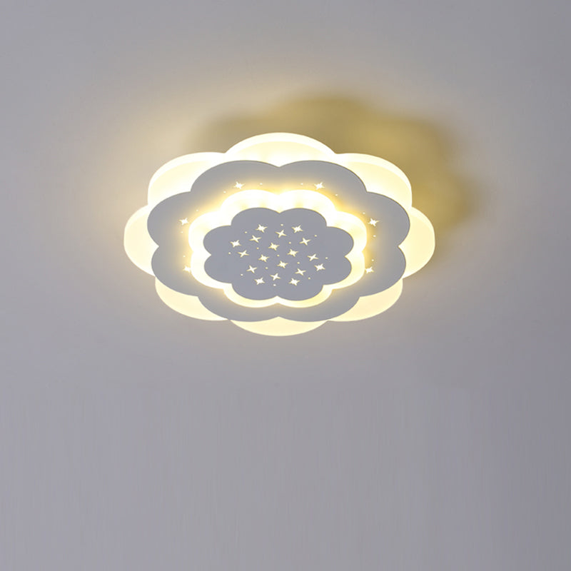 Modern Minimalist Flower Round Pentagram Acrylic Iron LED Flush Mount Ceiling Light For Bedroom