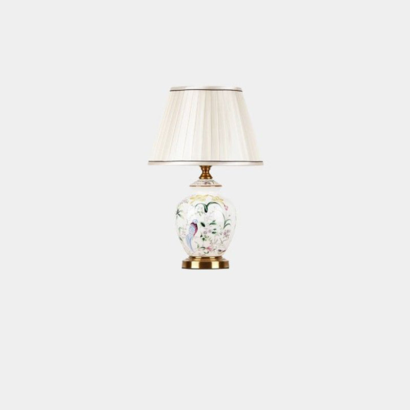Traditional Chinese Patterned Bird Scalloped Round Fabric Ceramic 1-Light Table Lamp For Living Room Lumendat