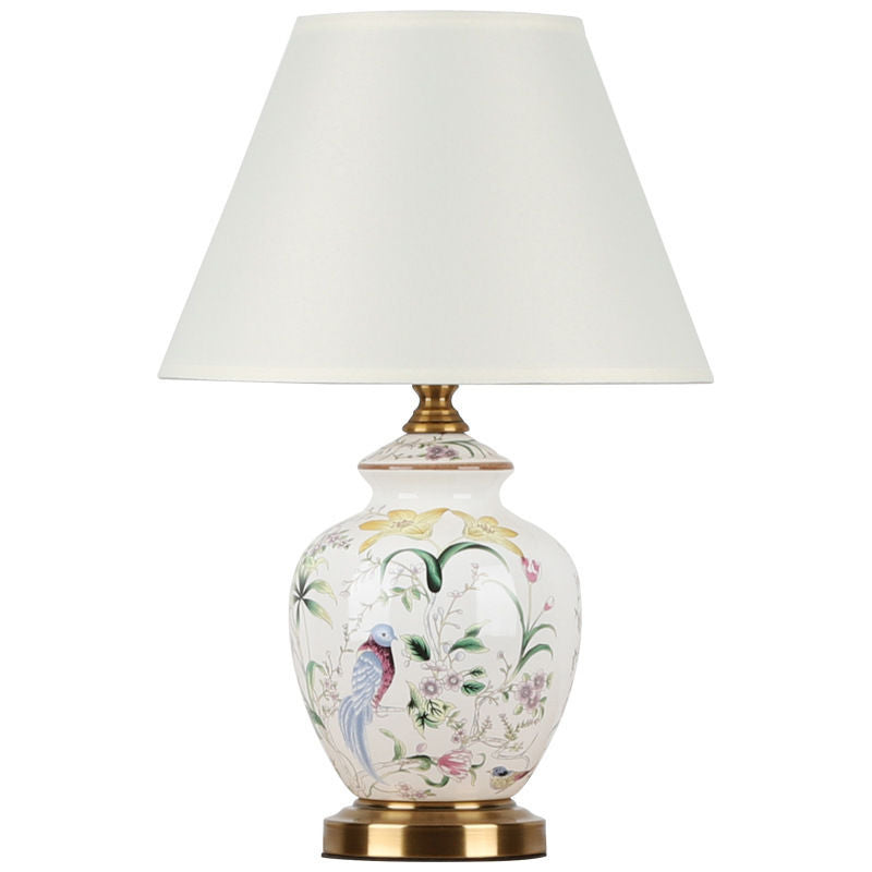 Traditional Chinese Patterned Bird Scalloped Round Fabric Ceramic 1-Light Table Lamp For Living Room Lumendat