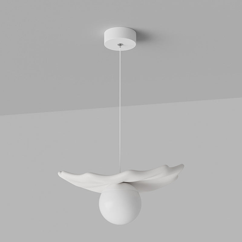 Contemporary Creative Irregular Shape Orb Silicone Resin Iron LED Pendant Light For Living Room