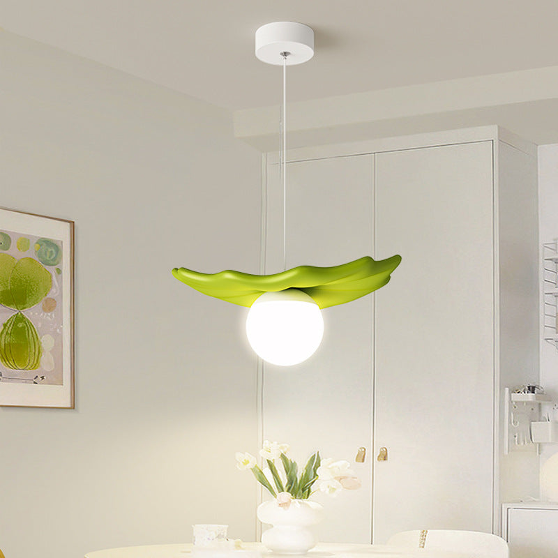 Contemporary Creative Irregular Shape Orb Silicone Resin Iron LED Pendant Light For Living Room