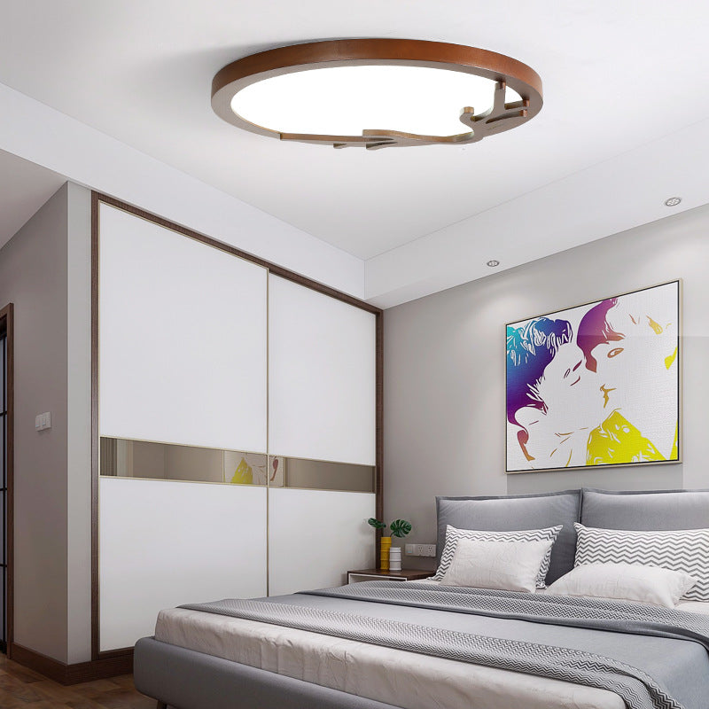 Traditional Rustic Metal Rubber Wood Acrylic Round Deer Horn LED Flush Mount Ceiling Light For Bedroom Lumendat