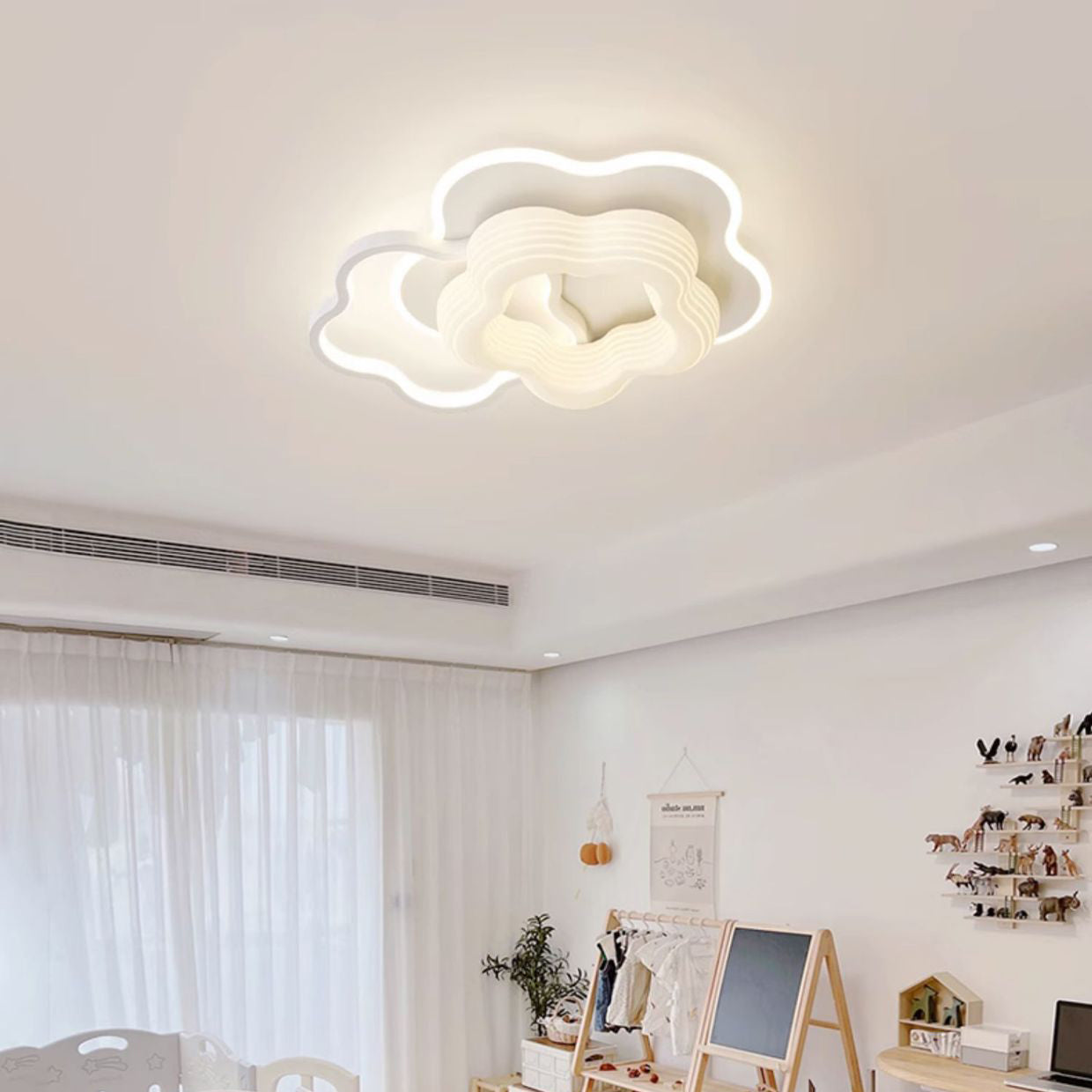 Contemporary Nordic Metal Pe Flower Triangle Round LED Flush Mount Ceiling Light for Bedroom