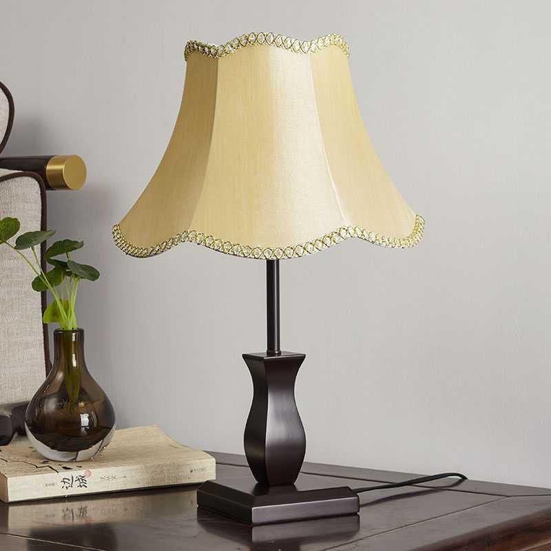 Contemporary Retro Wood Fabric Drum 1-Light Table Lamp For Bedside Lumendat