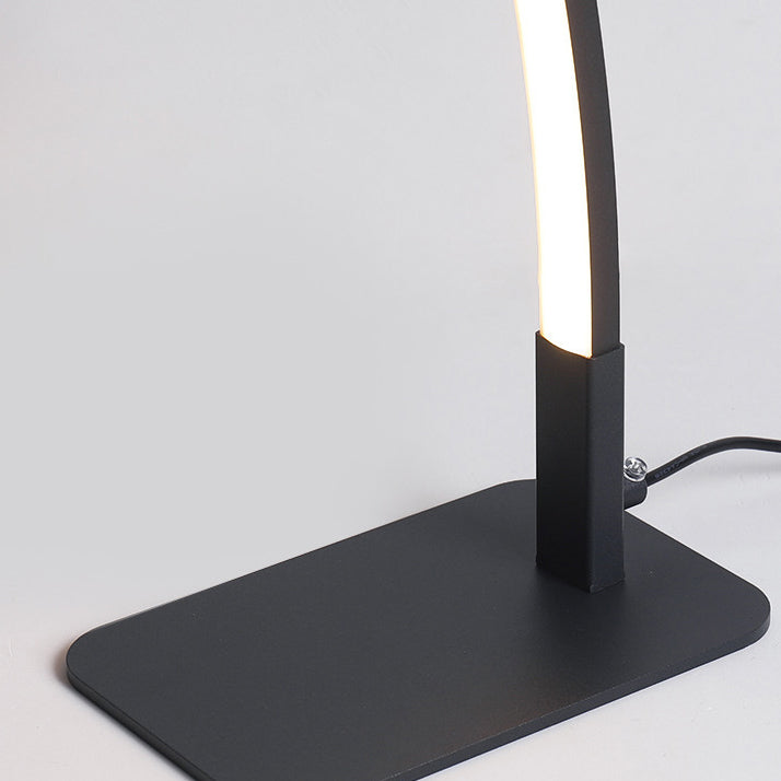 Modern Minimalist USB Curved Iron Aluminum LED Desk Lamp For Study Lumendat