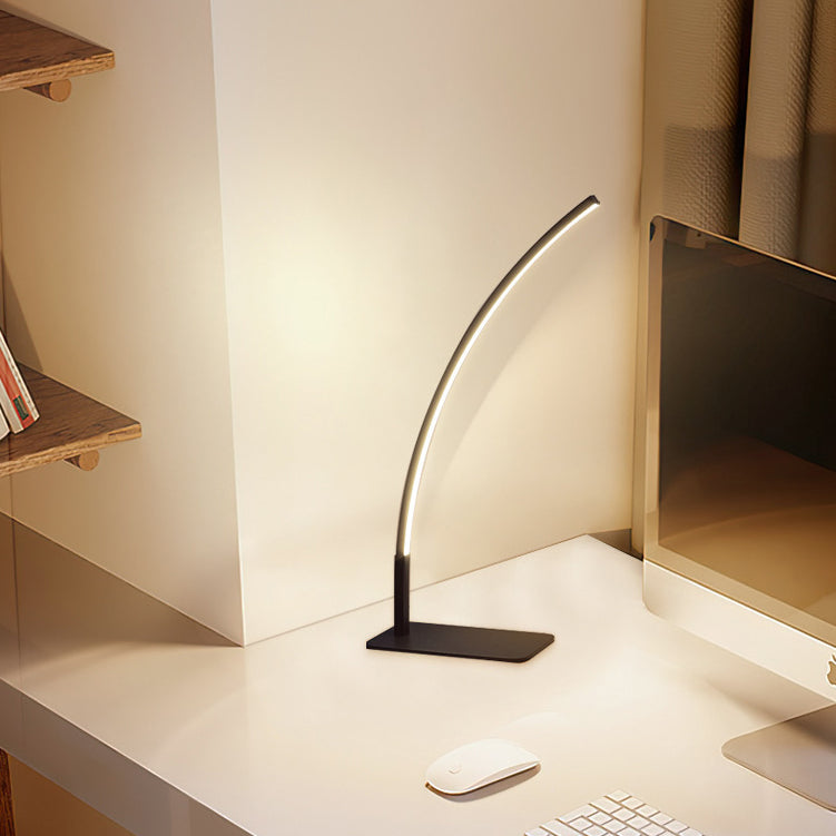 Modern Minimalist USB Curved Iron Aluminum LED Desk Lamp For Study Lumendat