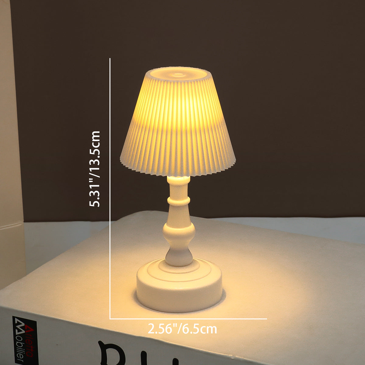 Contemporary Nordic Battery ABS Flower Pleated LED Table Lamp Night Light For Bedside Lumendat