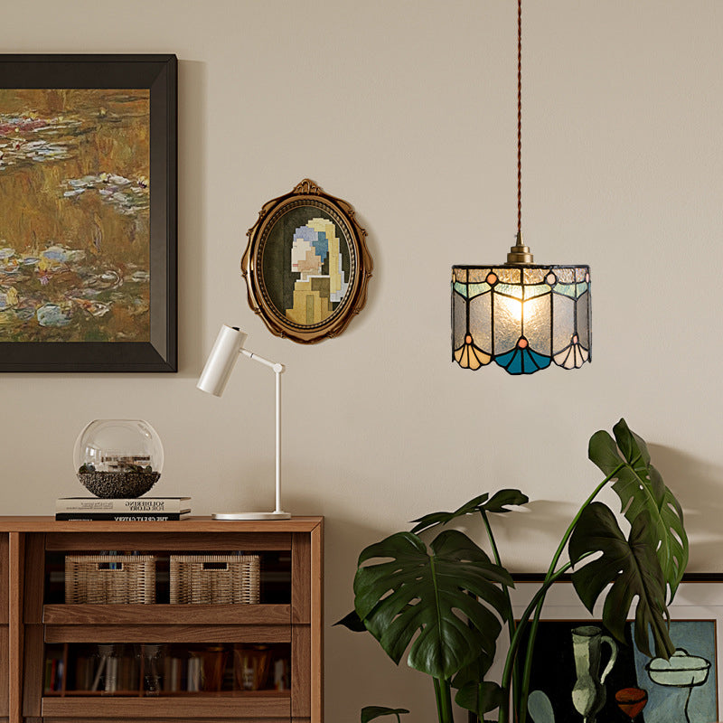 Traditional Tiffany Copper Glass Cylinder Conic Shell Bead 1-Light Pendant Light For Dining Room