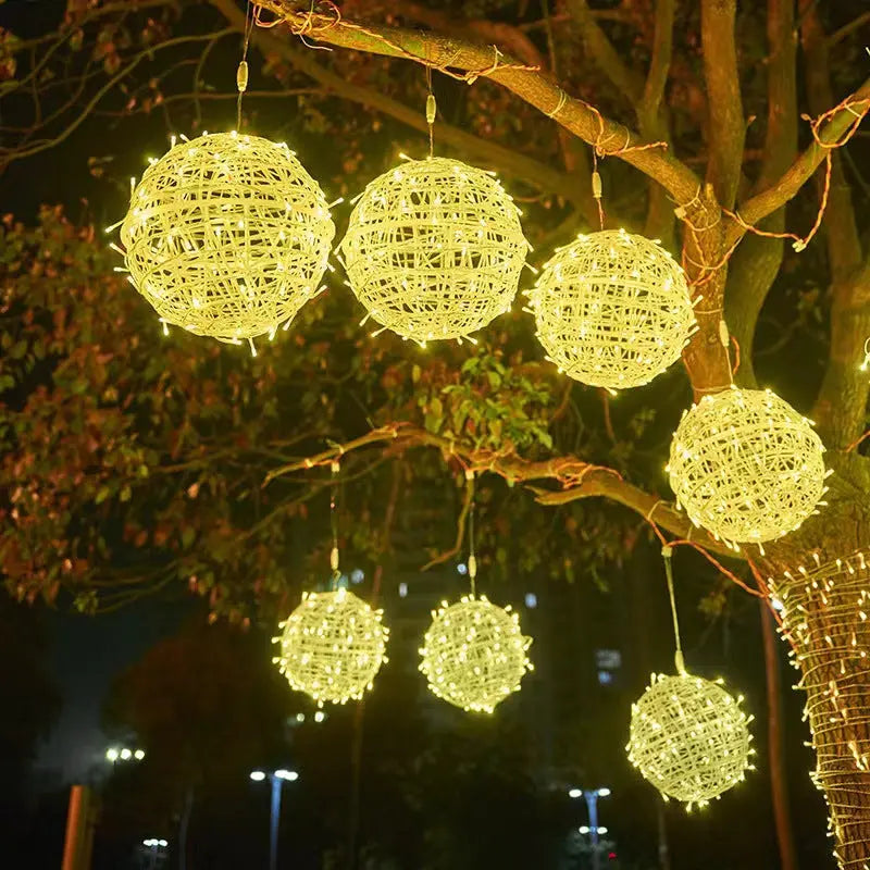 Modern Art Deco Waterproof Pvc Hanging Ball Decoration LED Outdoor Pendant Light Outdoor Light for Garden Lumendat