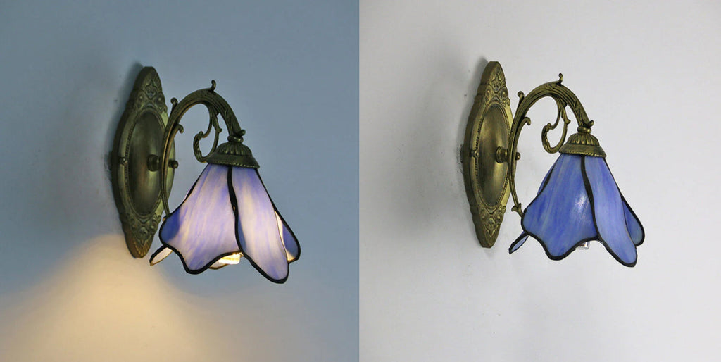 Vintage Tiffany Petals Stained Glass 1-Light Wall Sconce Lamp