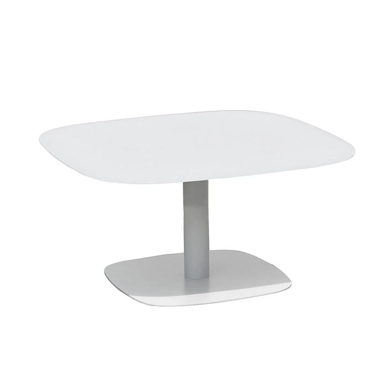 Sleek Waterproof Outdoor Coffee Table - 2-Tier For Outdoor Patio & Garden Lumendat
