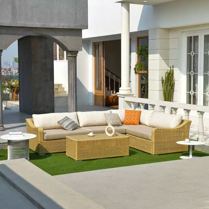 Rustic PE Rattan Weaving Outdoor Coffee Table – 1-Tier Waterproof Design For Outdoor Patio & Garden Lumendat