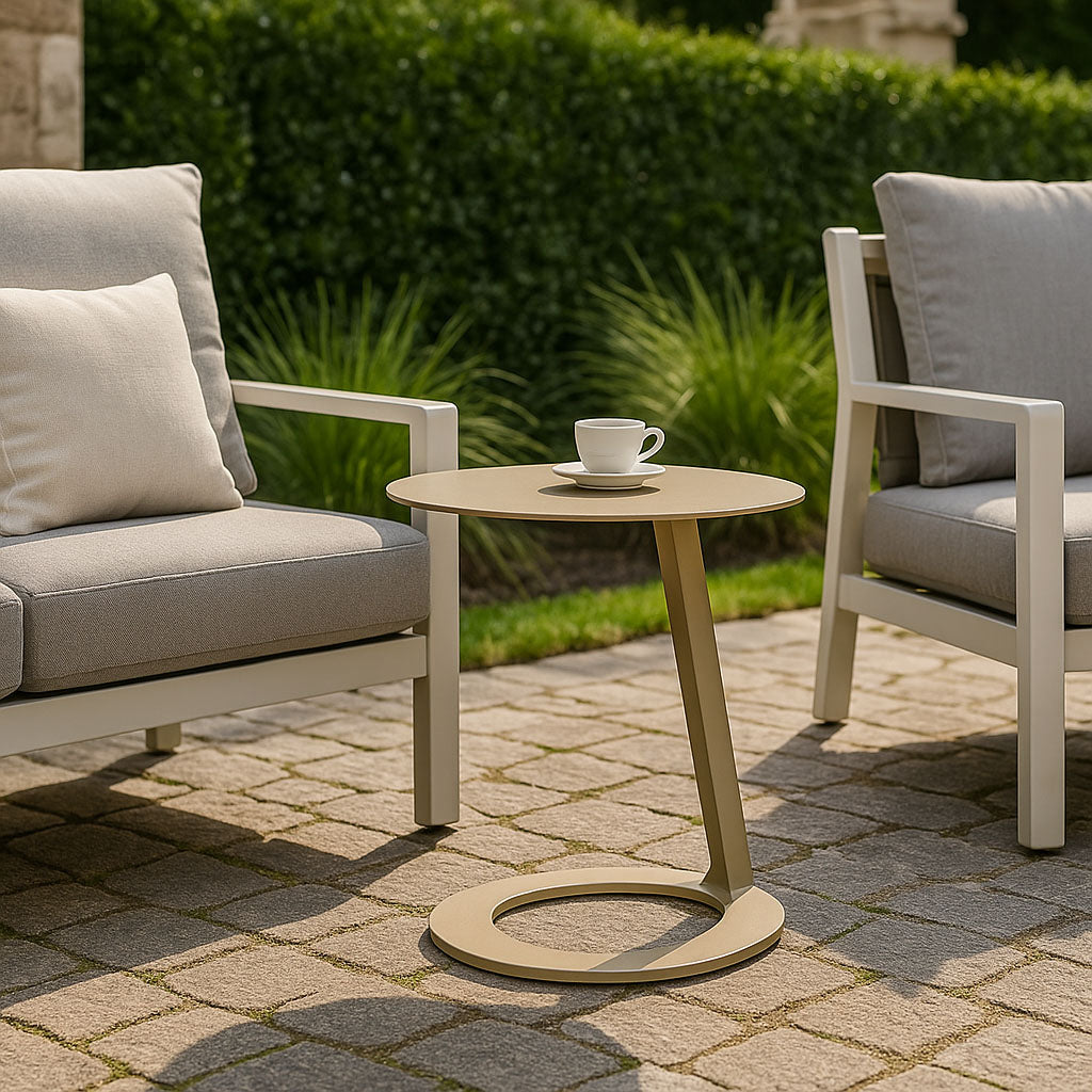 Corrosion-Resistant Minimalist Round Outdoor End Table - 1-Tier Durable Aluminum Frame For Garden & Balcony Lumendat