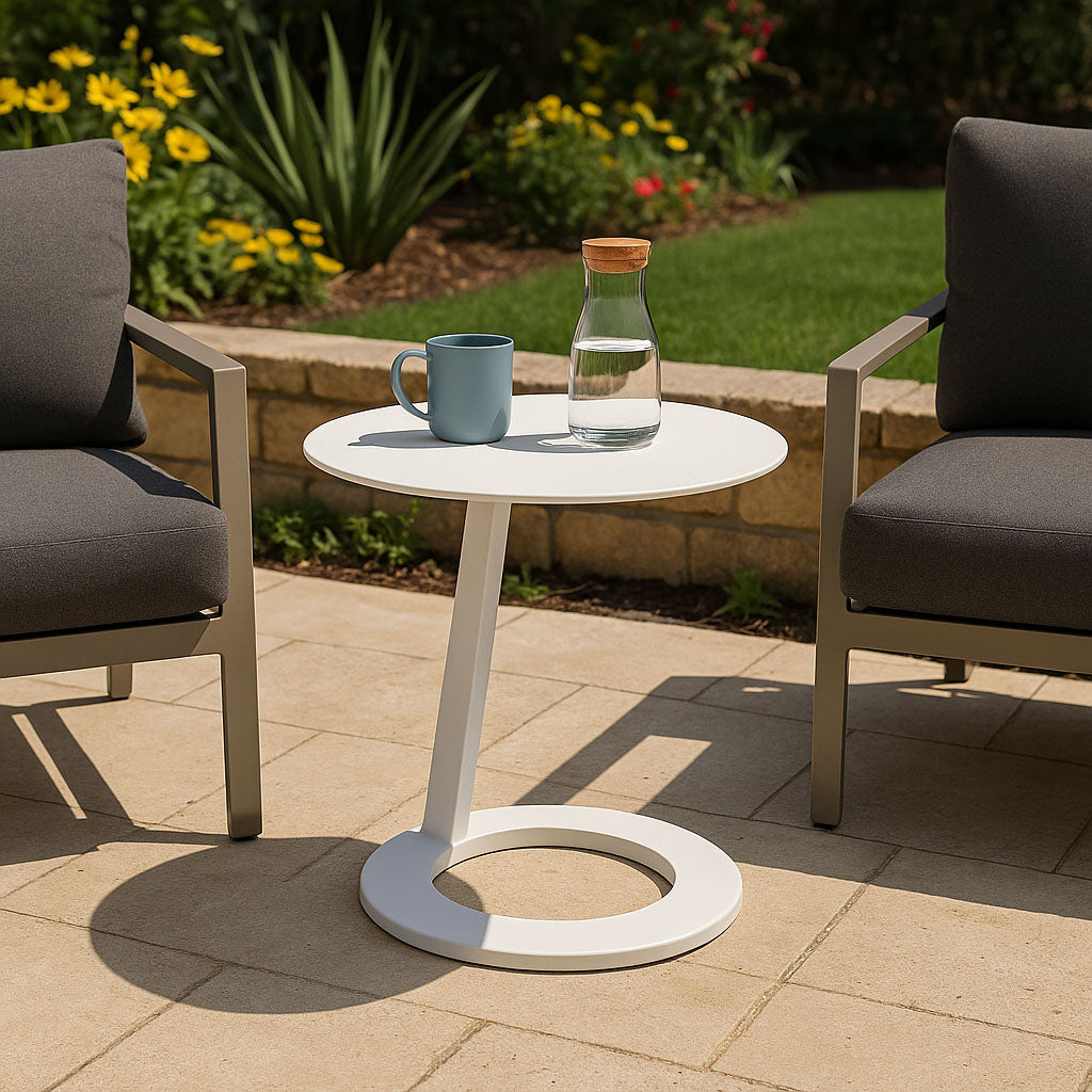 Corrosion-Resistant Minimalist Round Outdoor End Table - 1-Tier Durable Aluminum Frame For Garden & Balcony Lumendat