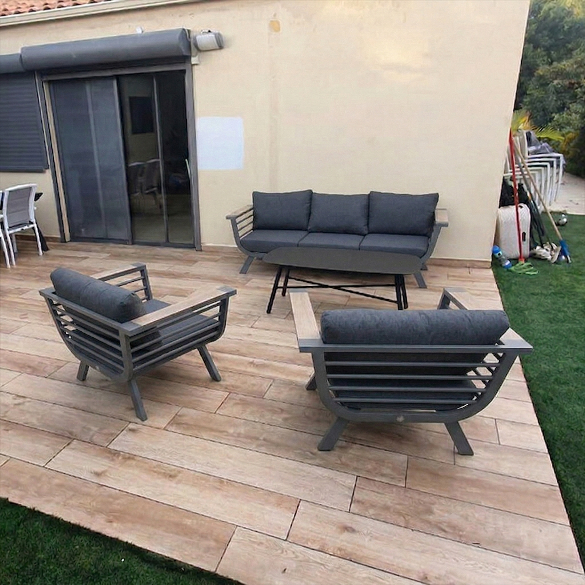 Contemporary Scandinavian Aluminum Outdoor Patio Sofa - 1/3 Seater For Balcony & Outdoor Lumendat